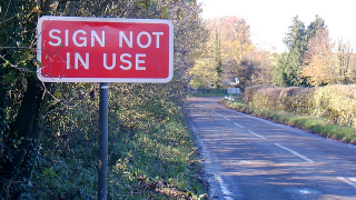 Illustration for article titled The ten weirdest road signs